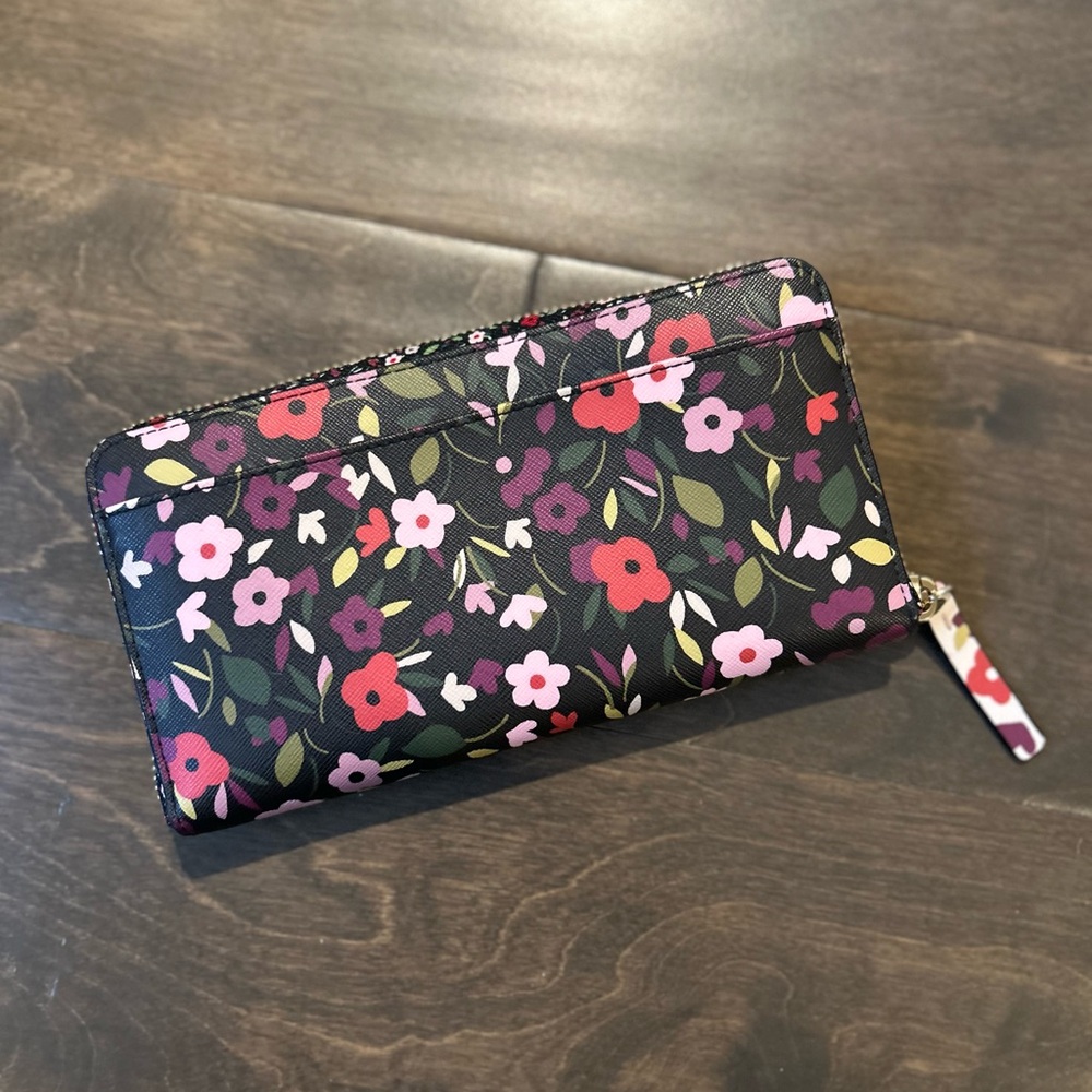 Kate Spade New York | Cameron Street Boho Floral Lacey Wallet - Picture 6 of 6